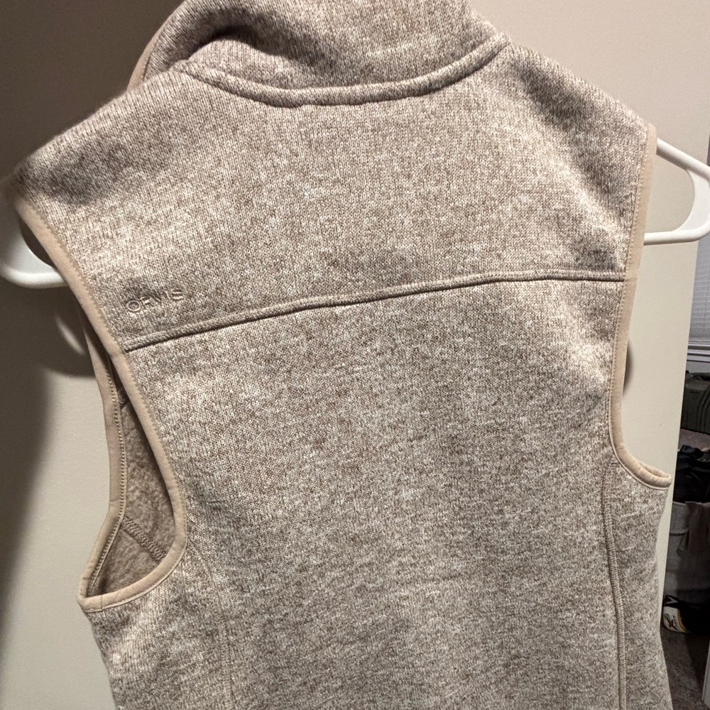 Orvis Women’s R65 Sweater Fleece Vest - Picture 4 of 4